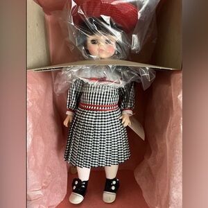 14" Gigi by Madame Alexander - #1597 Classics Series - New In Box